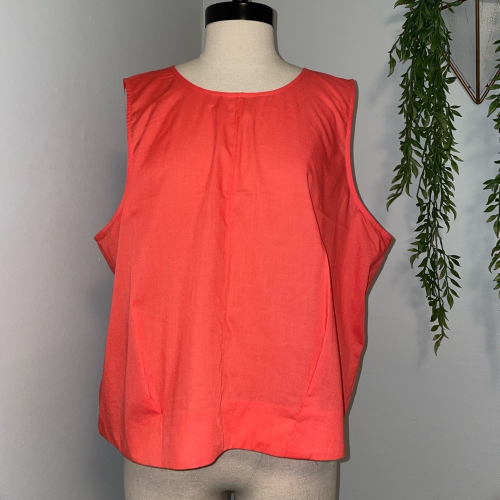 Beautiful Banana Republic Top 🌺